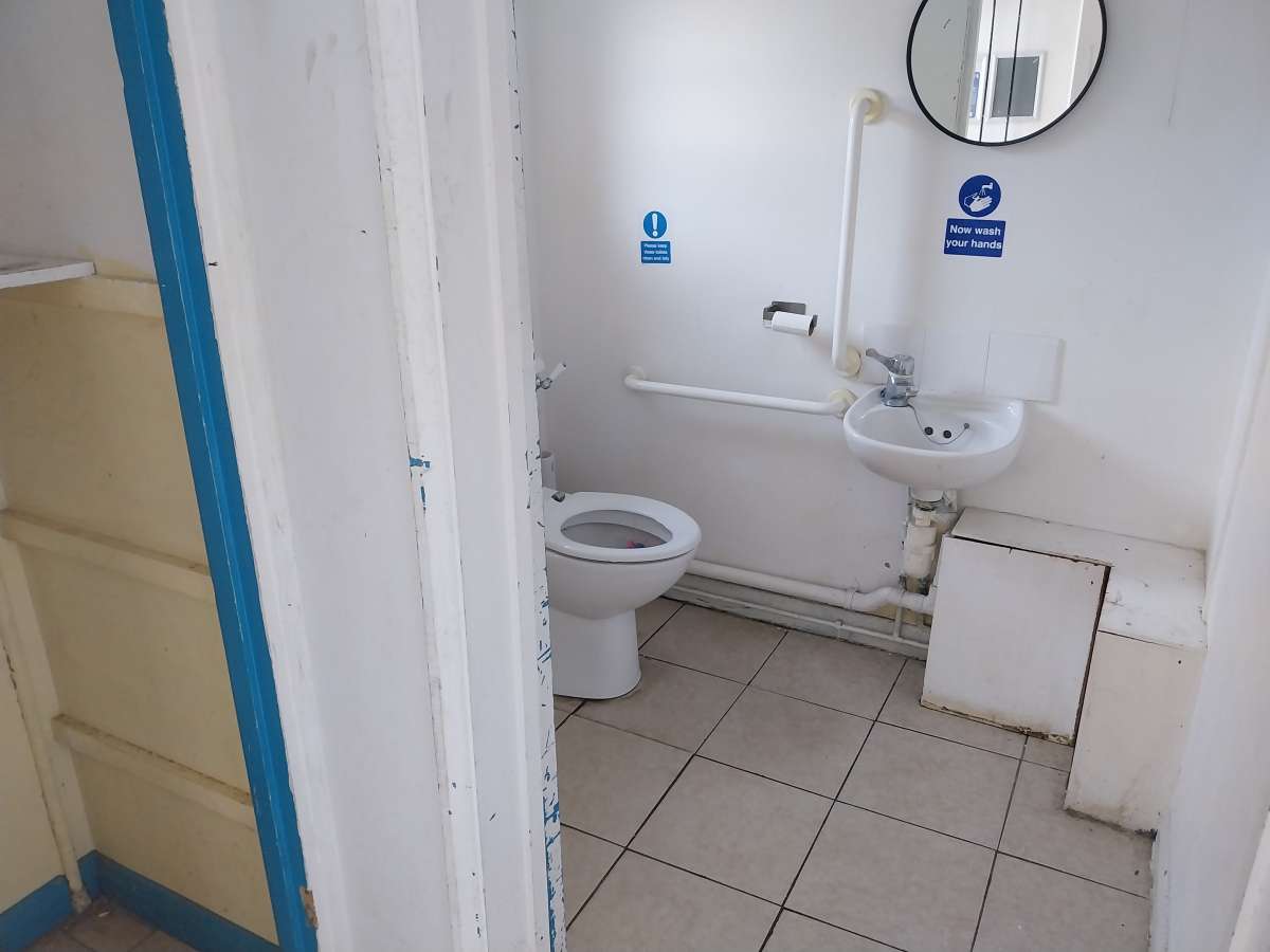 Retail/Shop in Grantham - photo 4