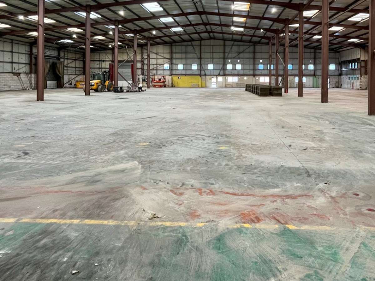 Retail/Shop in Wimborne - photo 2