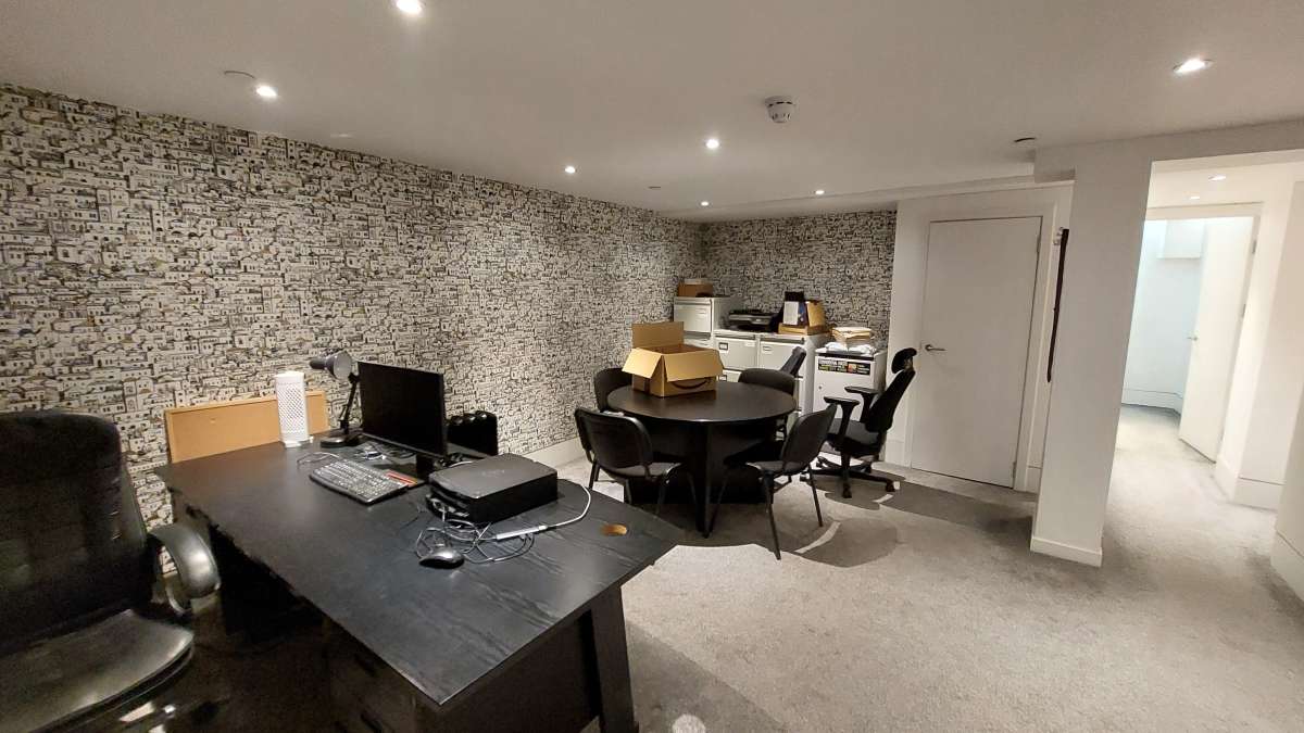 Retail/Shop in Dundee - photo 2