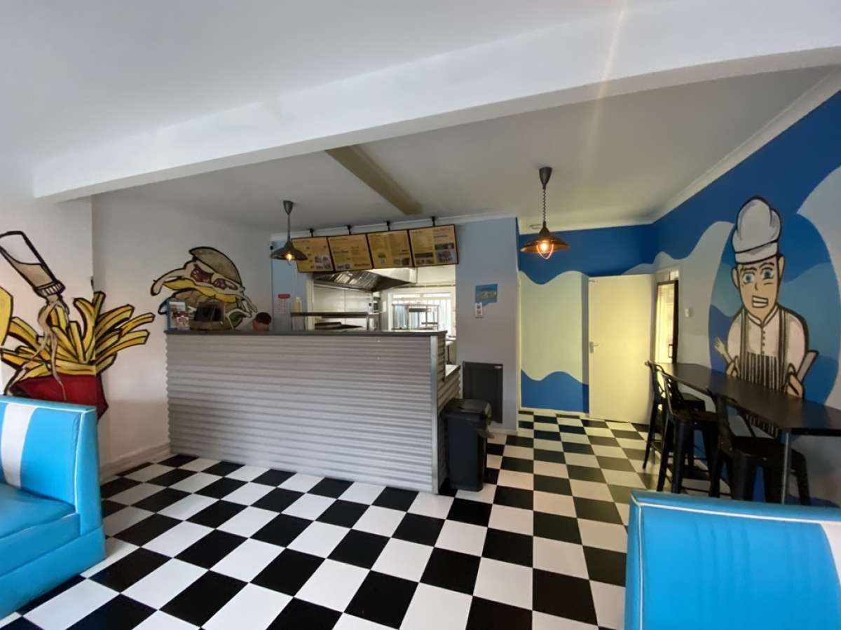 Retail/Shop in Birmingham - photo 2