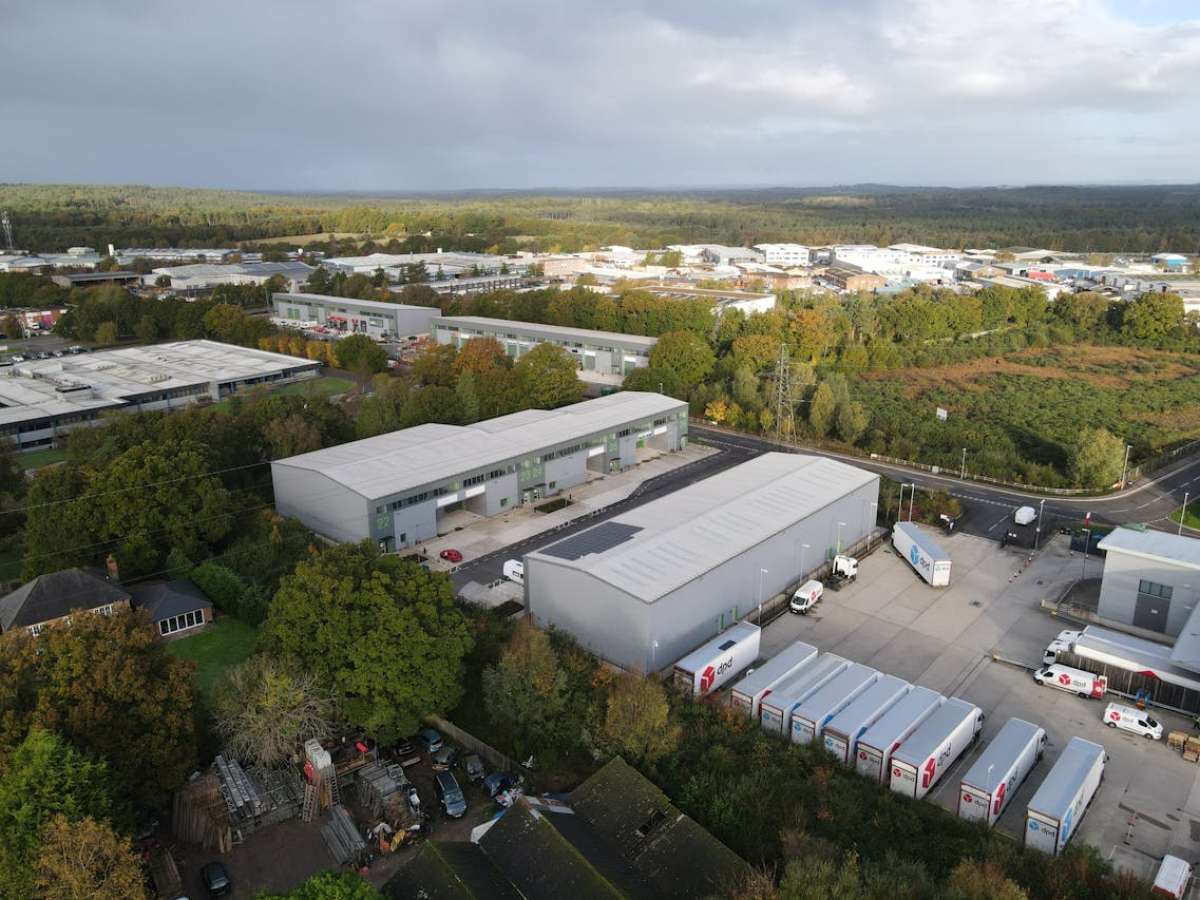 Retail/Shop in Wimborne - photo 2