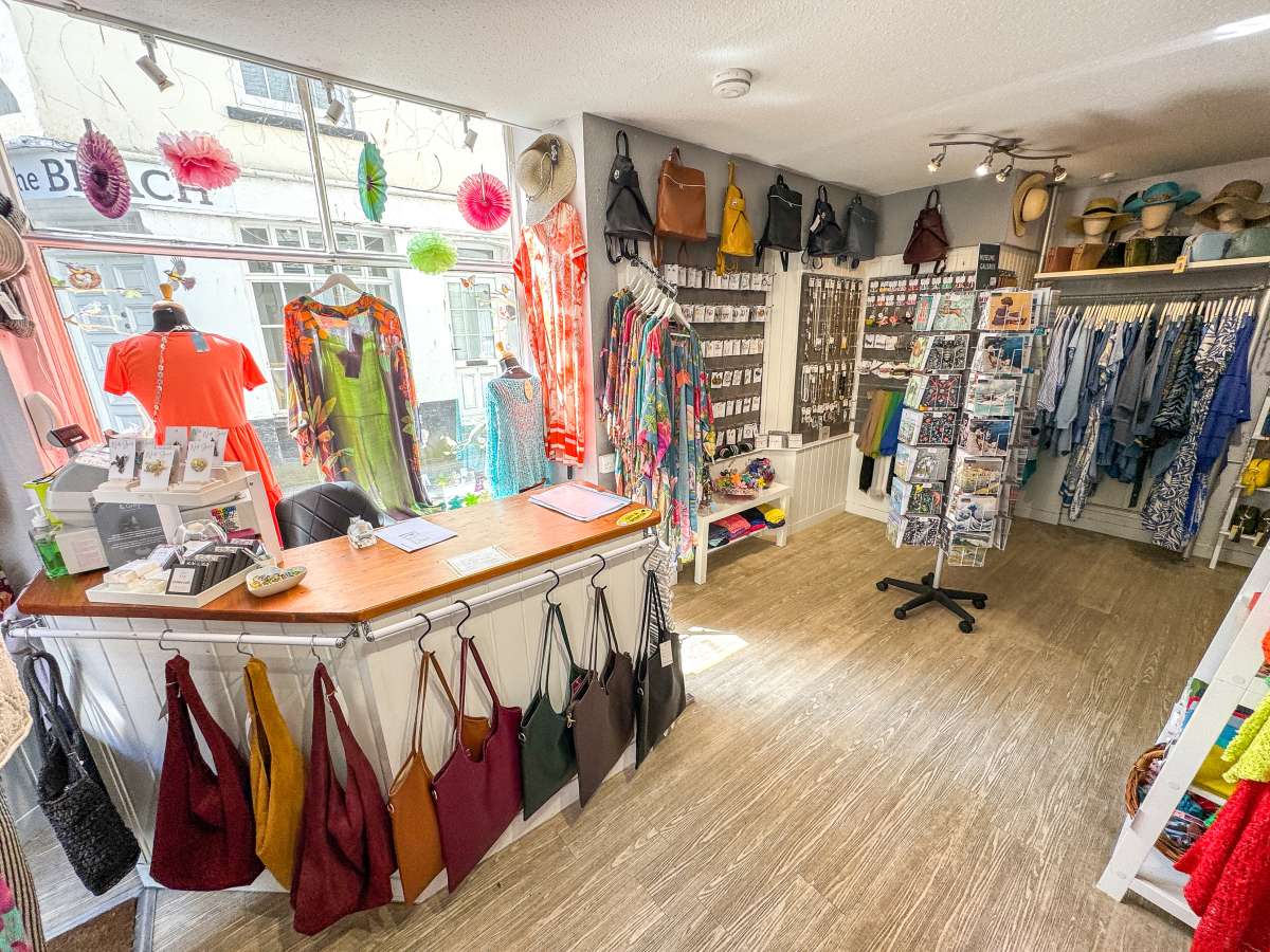 Retail/Shop in Mevagissey - photo 3