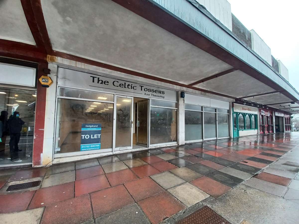 Retail/Shop in Plymouth - photo 3