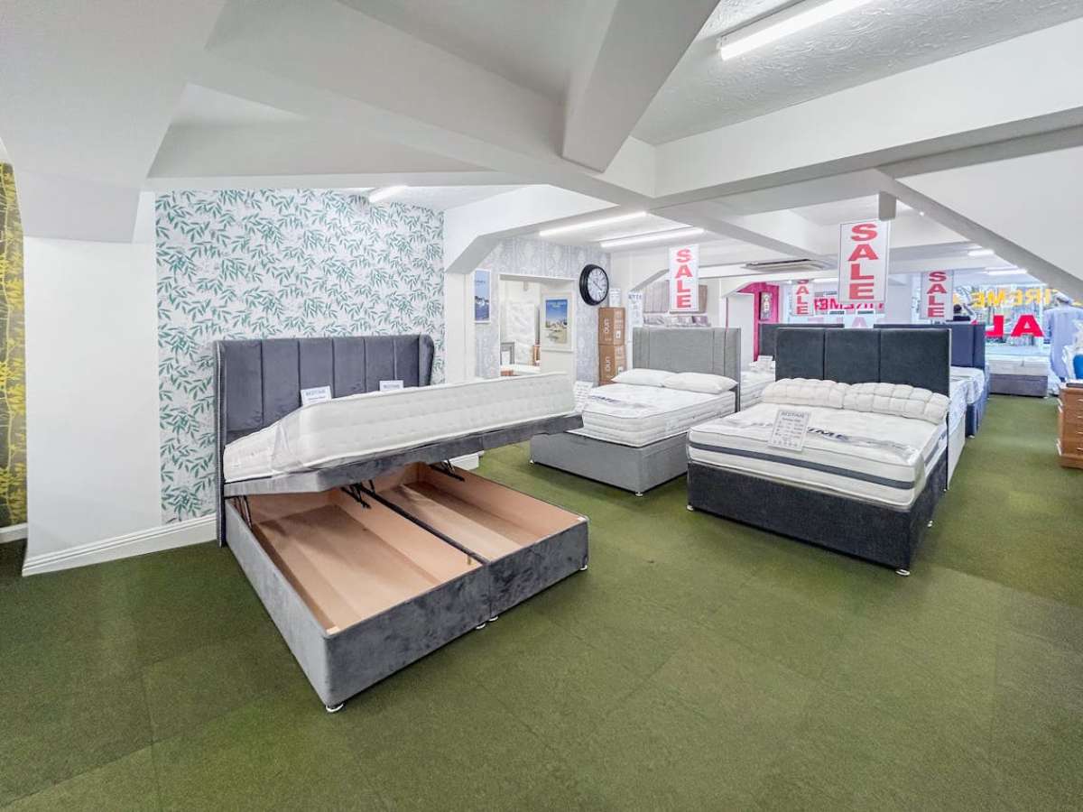 Retail/Shop in Christchurch - photo 4