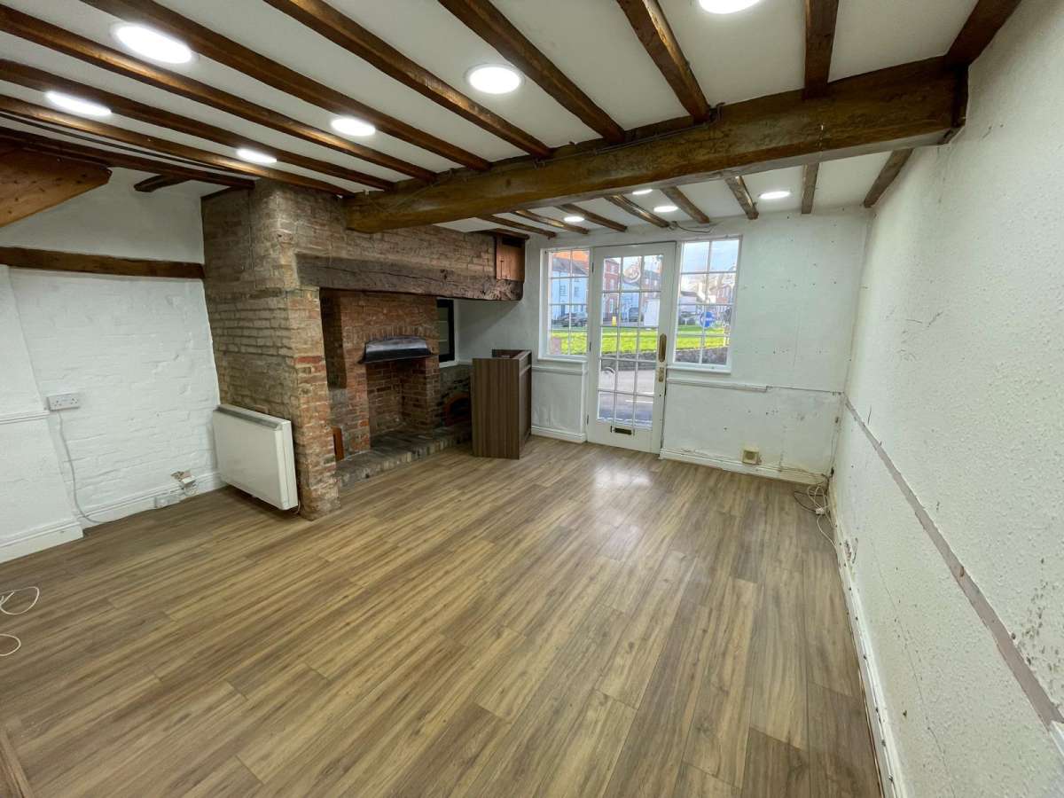 Retail/Shop in Leicester - photo 2