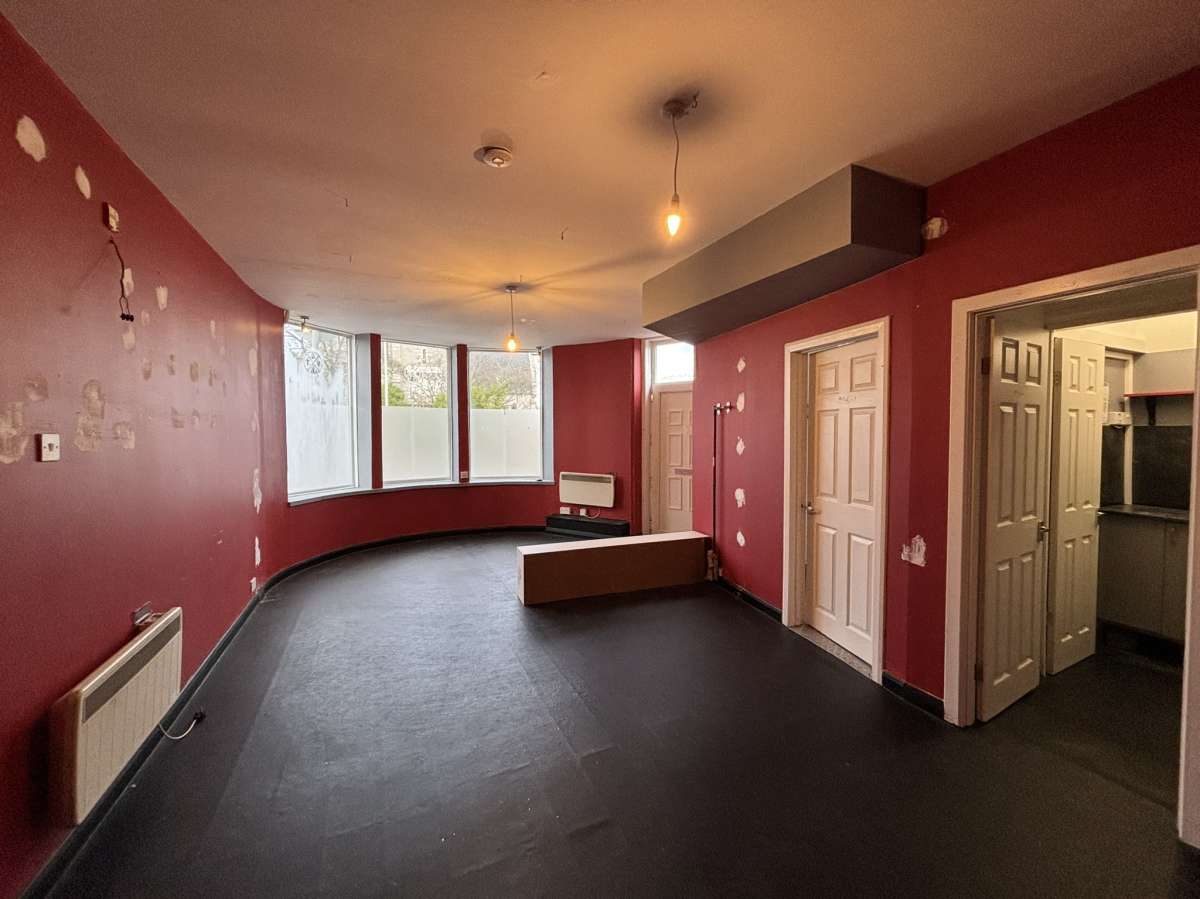 Retail/Shop in Aberdeen - photo 3