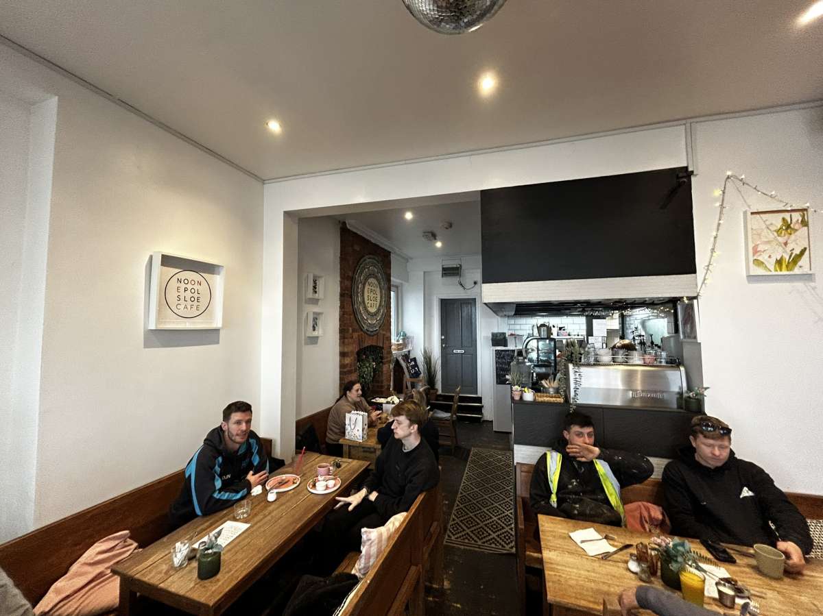 Retail/Shop in Exeter - photo 3