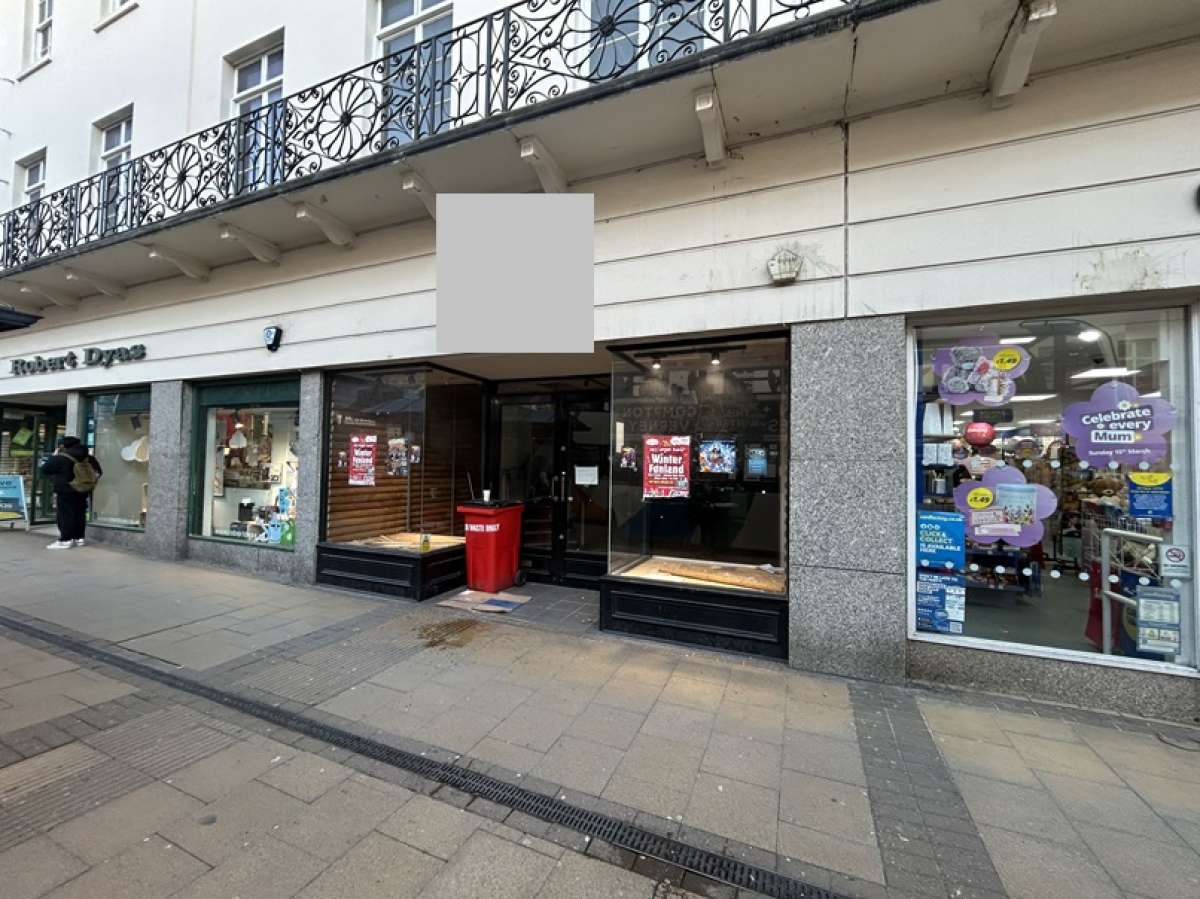 Retail/Shop in Leamington Spa - photo 2