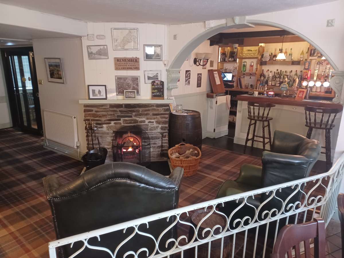 Retail/Shop in Landrake - photo 2