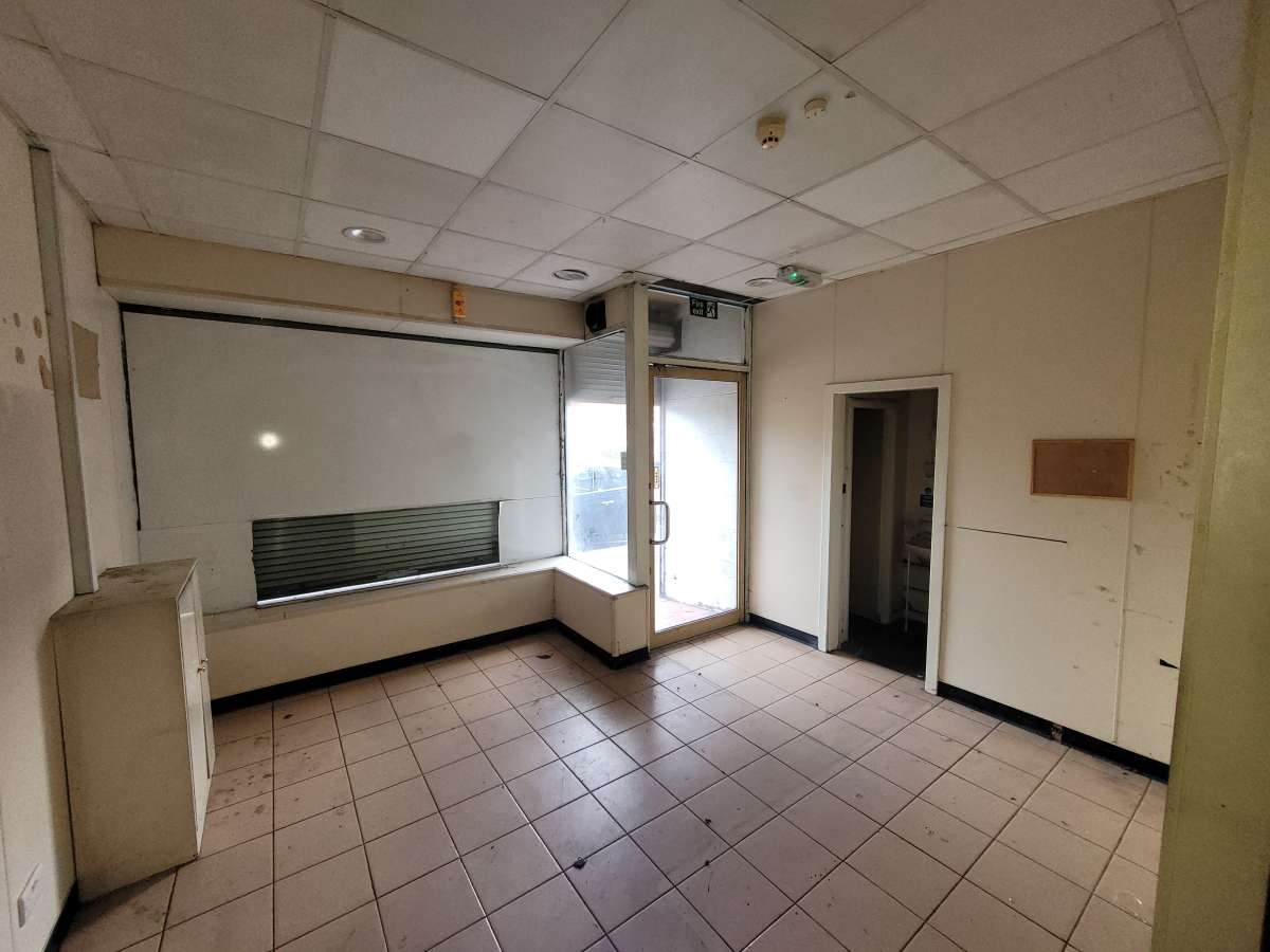 Retail/Shop in Glasgow - photo 2