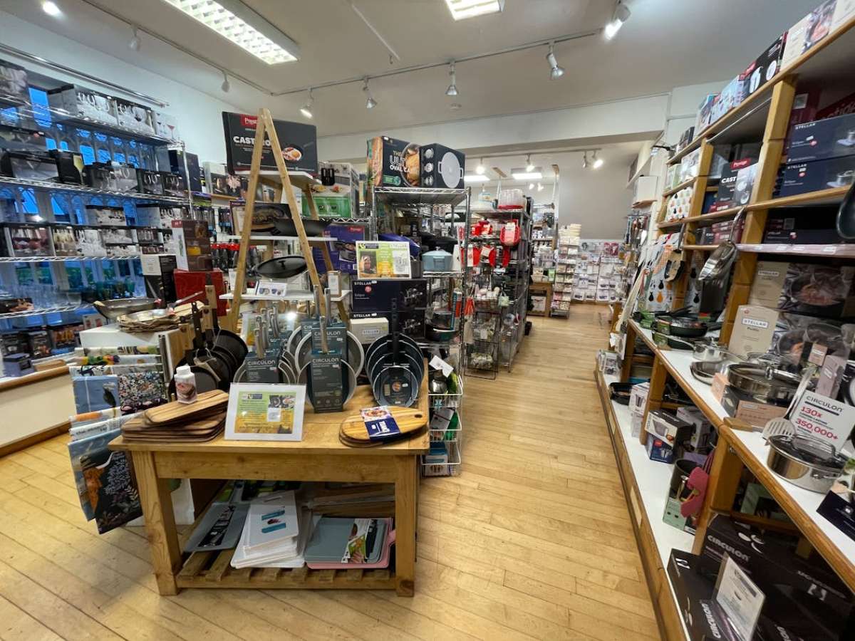 Retail/Shop in Wimborne - photo 2