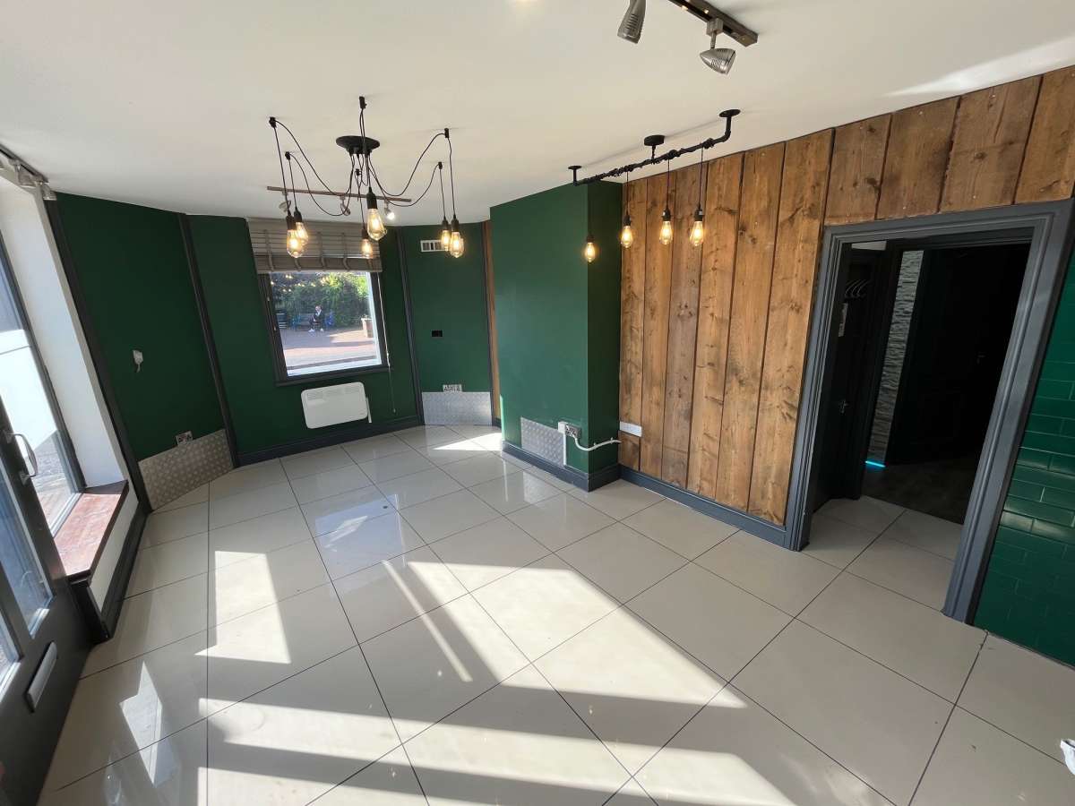 Retail/Shop in Belper - photo 3