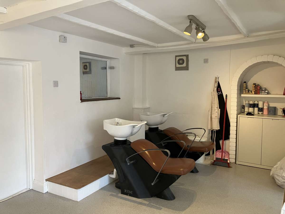 Retail/Shop in King's Lynn - photo 4