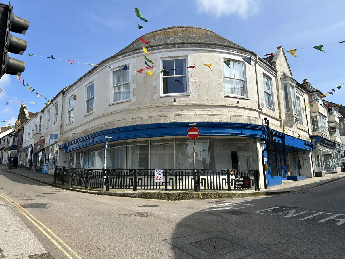 Retail in Helston