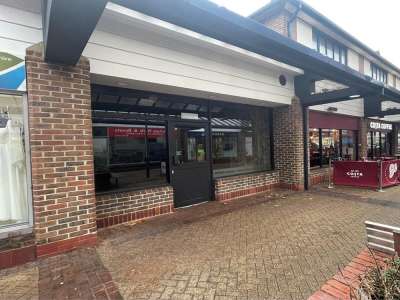 Retail in Thatcham