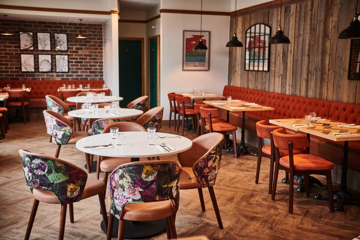 Retail/Shop in Bristol - photo 4