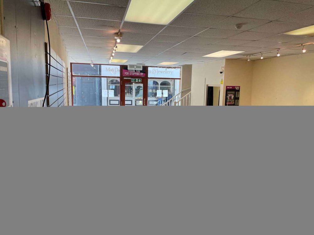 Retail/Shop in Barnstaple - photo 4