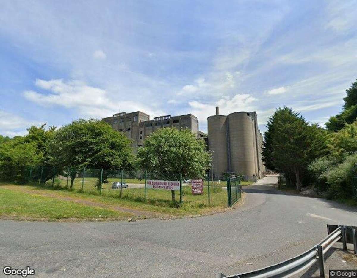 Storage in Upper Beeding - photo 3